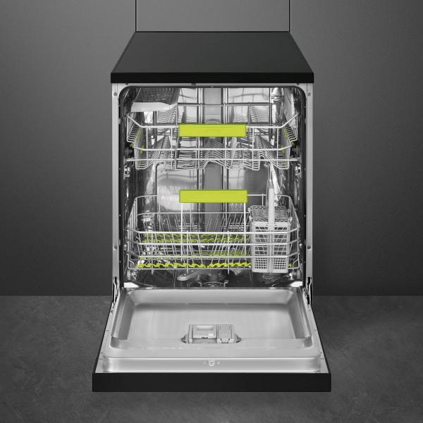 SMEG Lavastoviglie Libera installazione 13 Coperti - Nero Classe energetica D